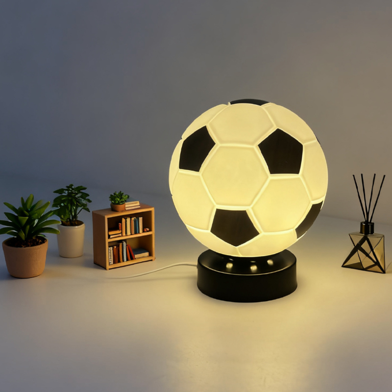 Lighting Decor - Fußball-LED Hochwertige Kreative Geschenk-Tischlampe Neujahr Kinder