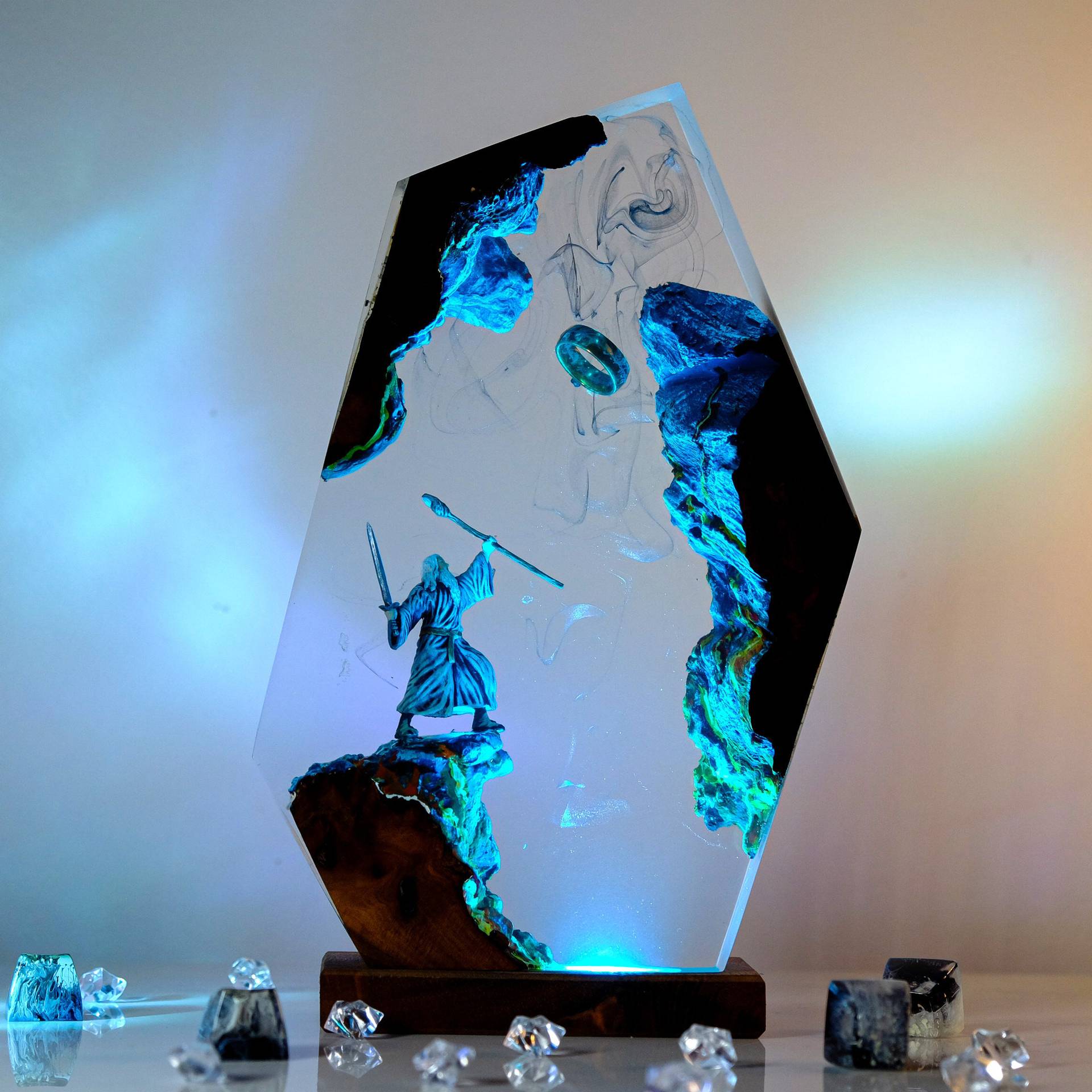 Lighting Decoration For Wedding - Film-Szenen-Figur Tischlampe aus Harz, Magischer Ring,